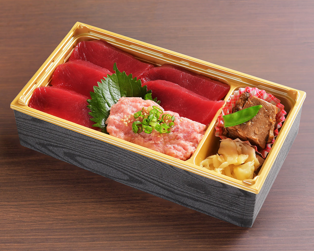 南まぐろネギトロ鉄火丼(ウーバーイーツ)